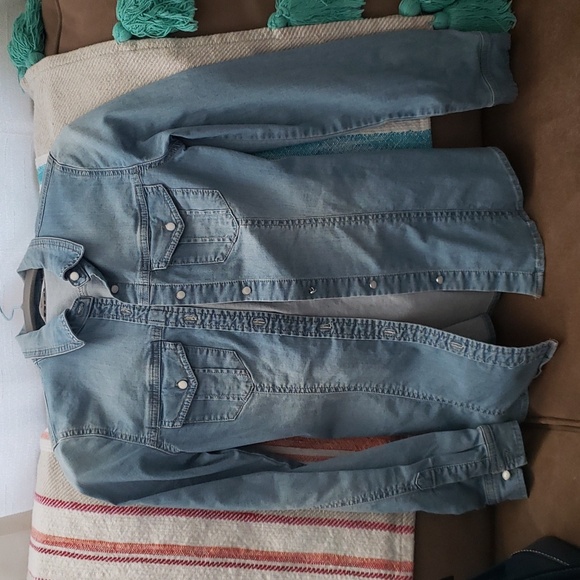 Roem Juniors blue long sleeved pearl buttons western style 2 front pockets, dart - Picture 4 of 11